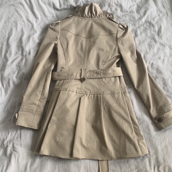 Idra ruffle trench coat - Picture 12 of 15